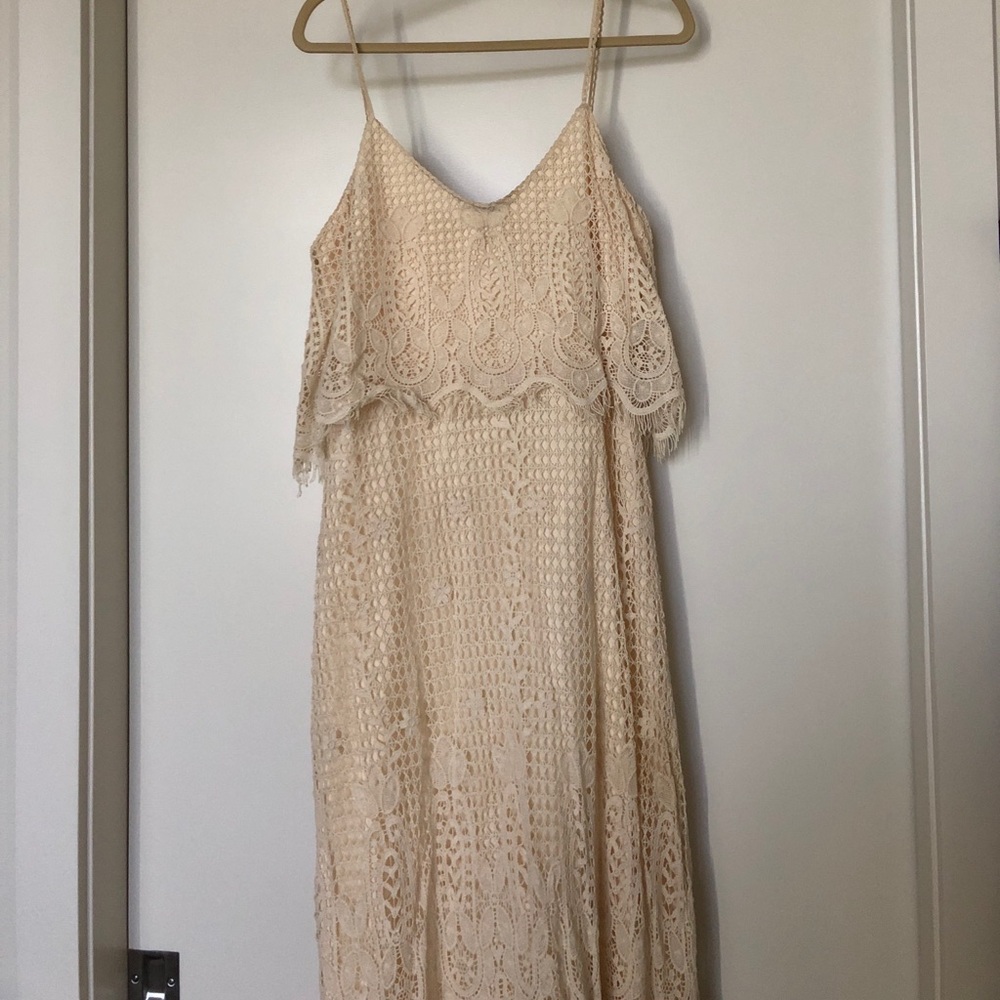 Creme dolce vita maxi dress